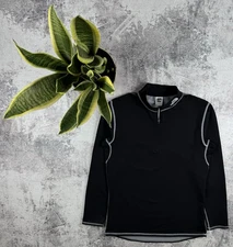 The North Face Men’s Thermal Base Layer Top Long Sleeve Shirt Warm Undershirt