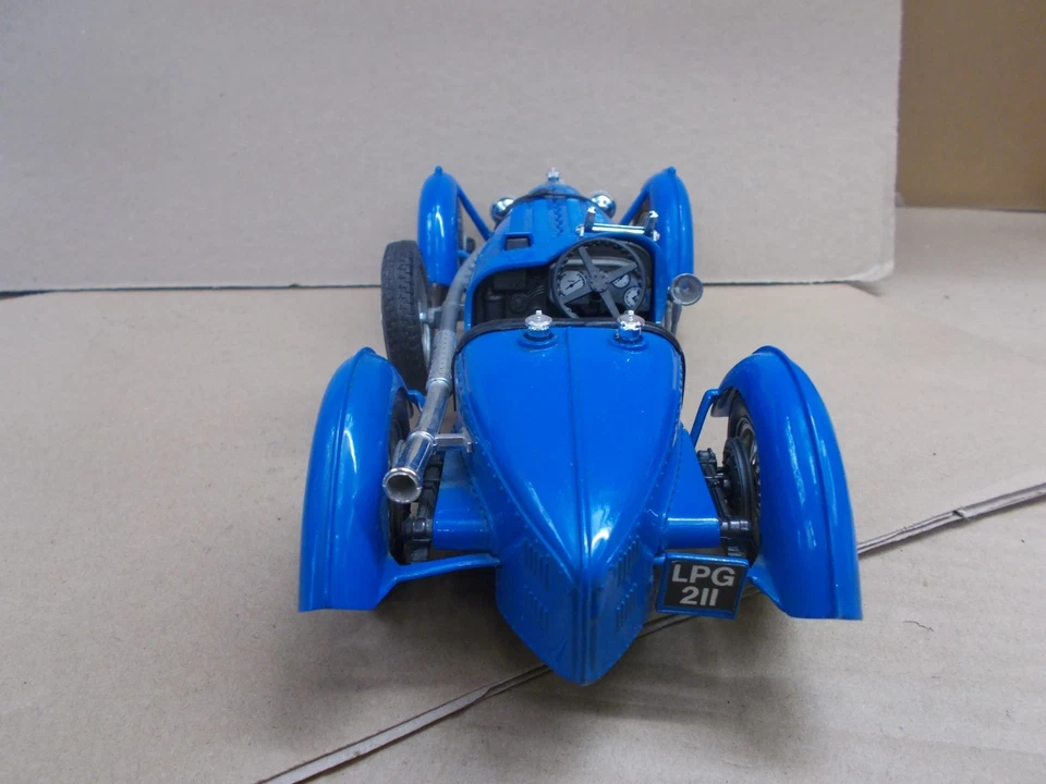 BURAGO  BUGATTI TYPE  ( 59)   1934 - 1/18 ème - Photo 4/4