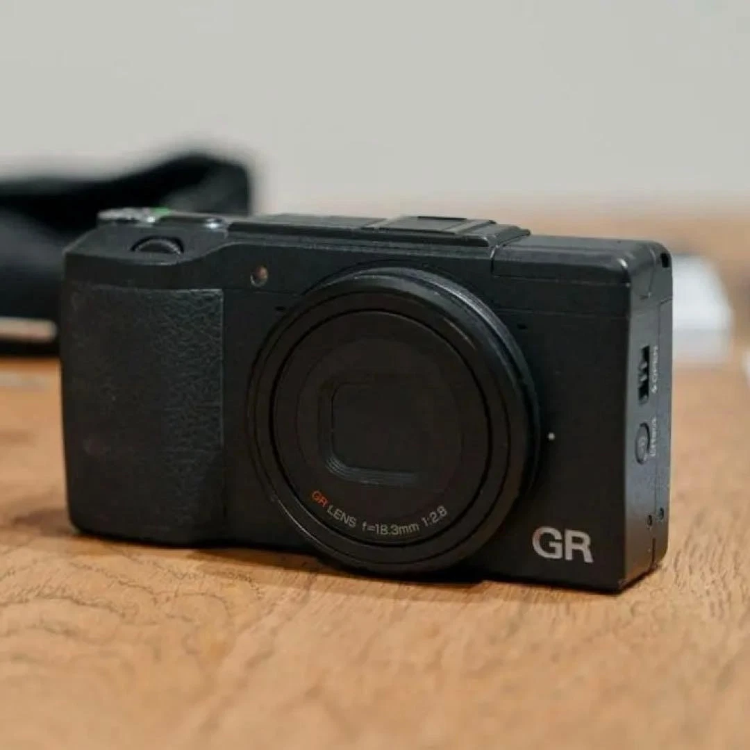 Ricoh GR II 14-16.9MP Digital Cameras for Sale | Shop New & Used