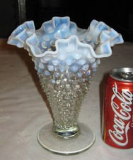 VINTAGE FENTON FRENCH WHITE OPALESCENT HOBNAIL ART GLASS FLOWER GARDEN VASE MINT