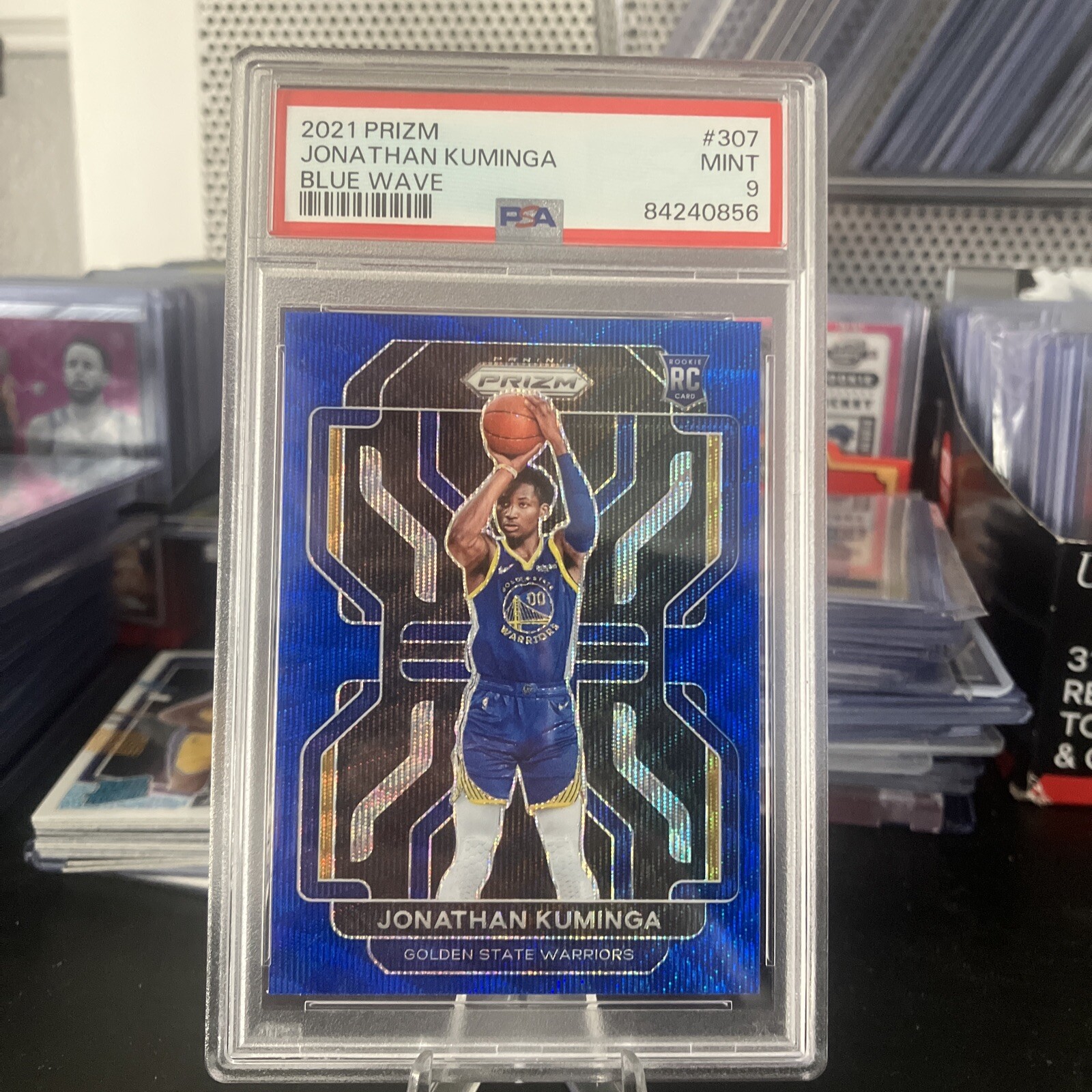 2021-22 Panini Prizm Jonathan Kuminga #307 RC Rookie Blue Wave PSA 9