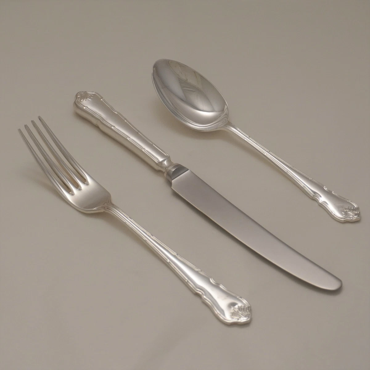 Silver flatware deals prices
