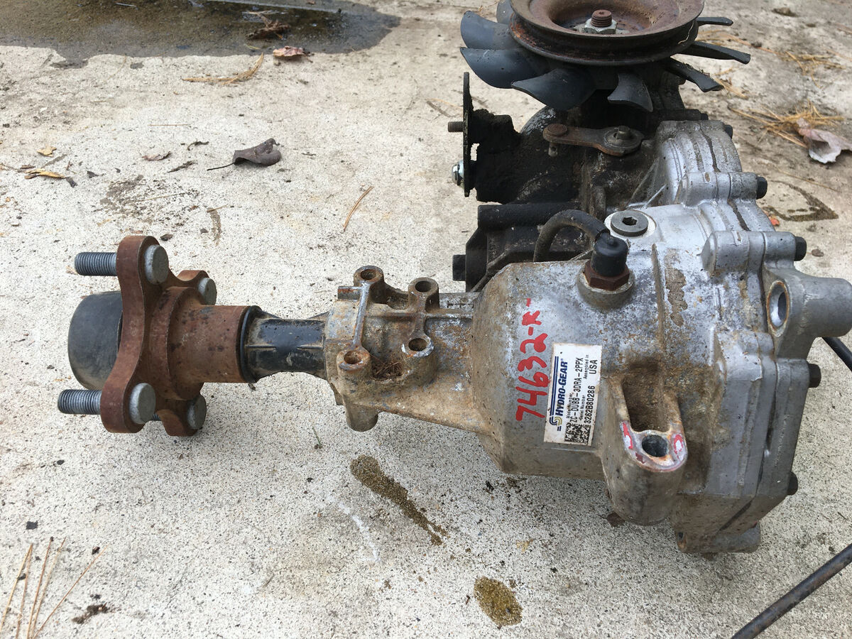 OEM Hydro-Gear LH Transmission Transaxle ZC-DUBB-3DRA-2PPX OEM Hydro-Gear LH Transmission Transaxle ZC-DUBB-3DRA-2PPX