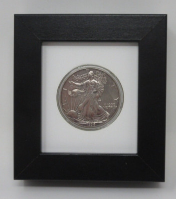 AMERICAN EAGLE SILVER COIN (NOT INCLUDED) SMALL DISPLAY FRAME