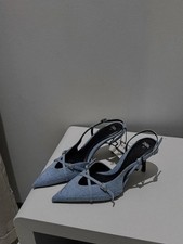 Zara Denim Jeans Größe 39 Blau Kitten Heels