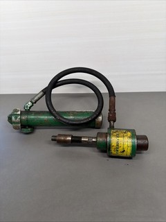 Greenlee Hydraulic Knockout Punch Driver