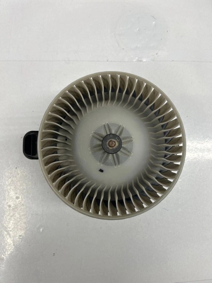 Motor soplador Toyota 4Runner 2010 a 2024 montaje motor soplador OEM 8710360400 Foto 2 de 4