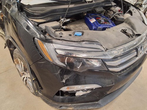 2018 Honda Pilot Right Passenger Headlight Assembly OEM Used 111K Miles