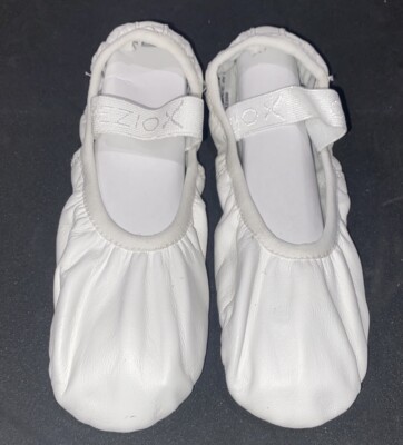 CAPEZIO Ballet Shoes Lily #212C Child Sz 13M White Full Sole Leather Upper 