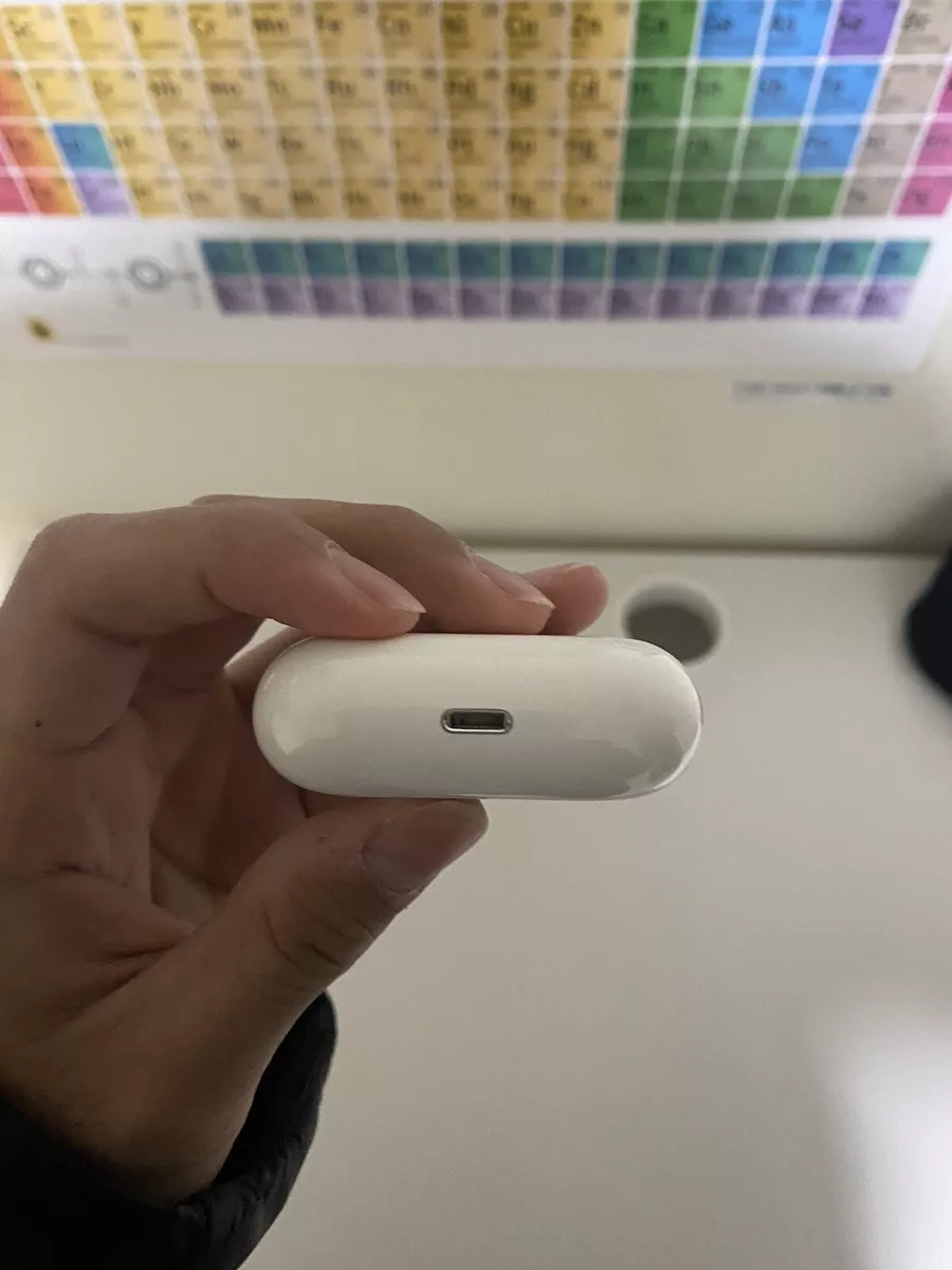 Apple AirPods Pro (1st Generation)