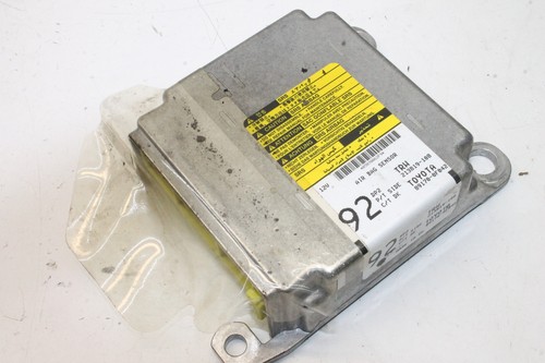 TOYOTA COROLLA Verso ZER, ZZE12, R1 2.2 D-4D AUR10 Airbag-Steuergerät 21851069