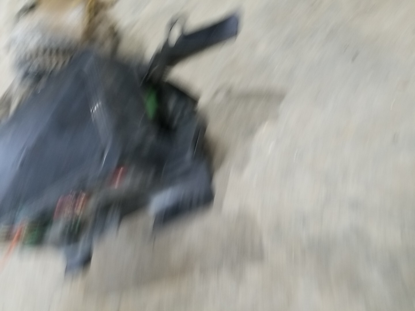 Picture 4 of 5