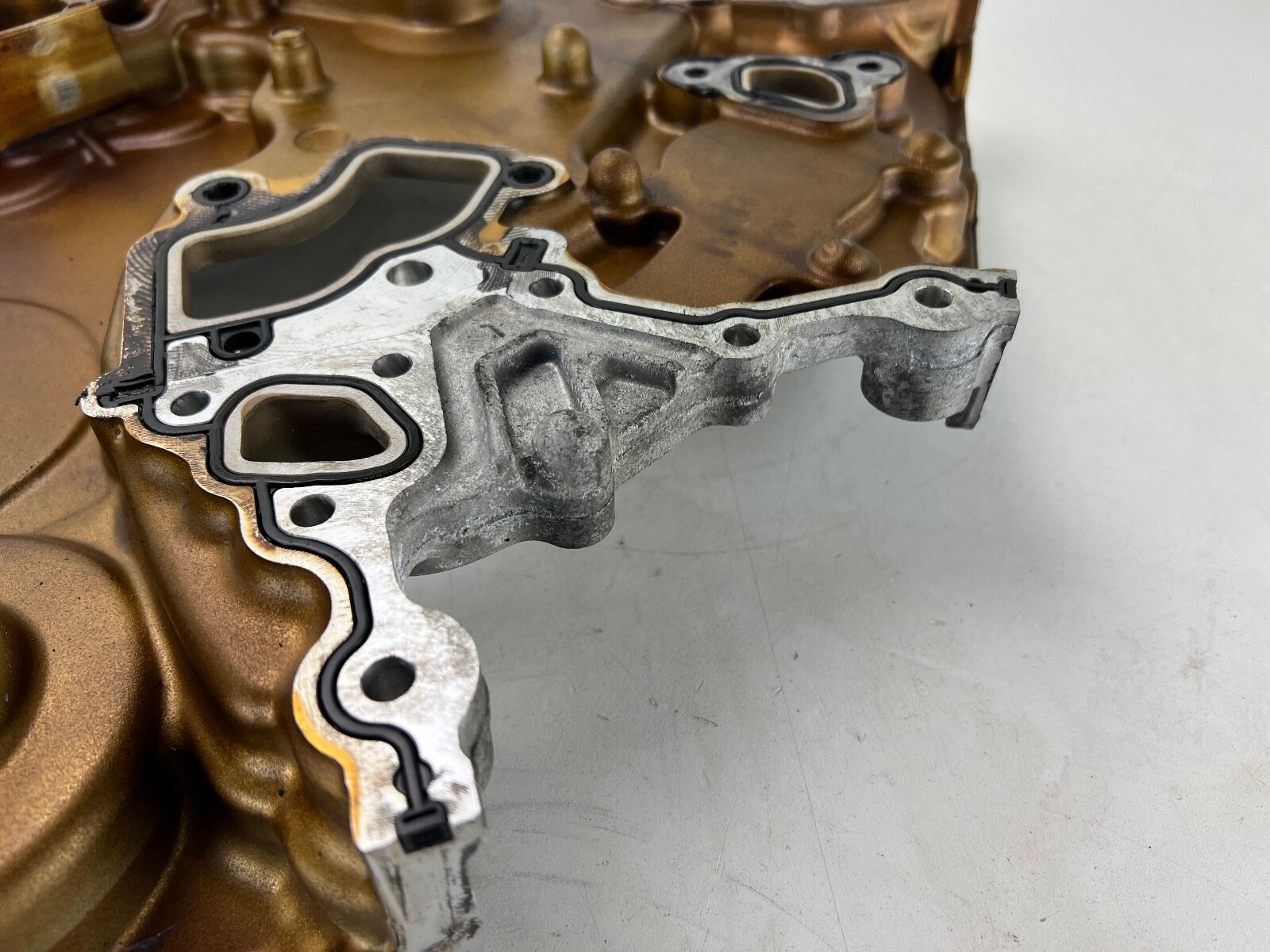 2014 - 2022 Maserati Ghibli Levante  3.0 V6 M156 ENGINE TIMING CHAIN COVER