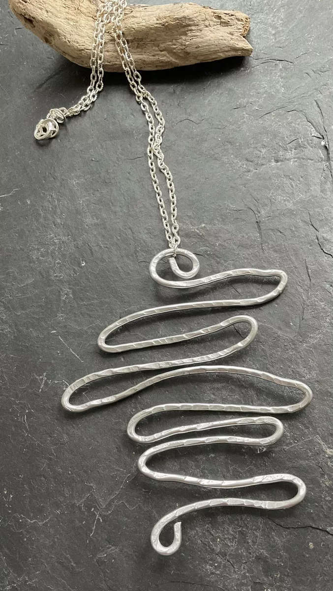 Twisted hotsell wire necklace