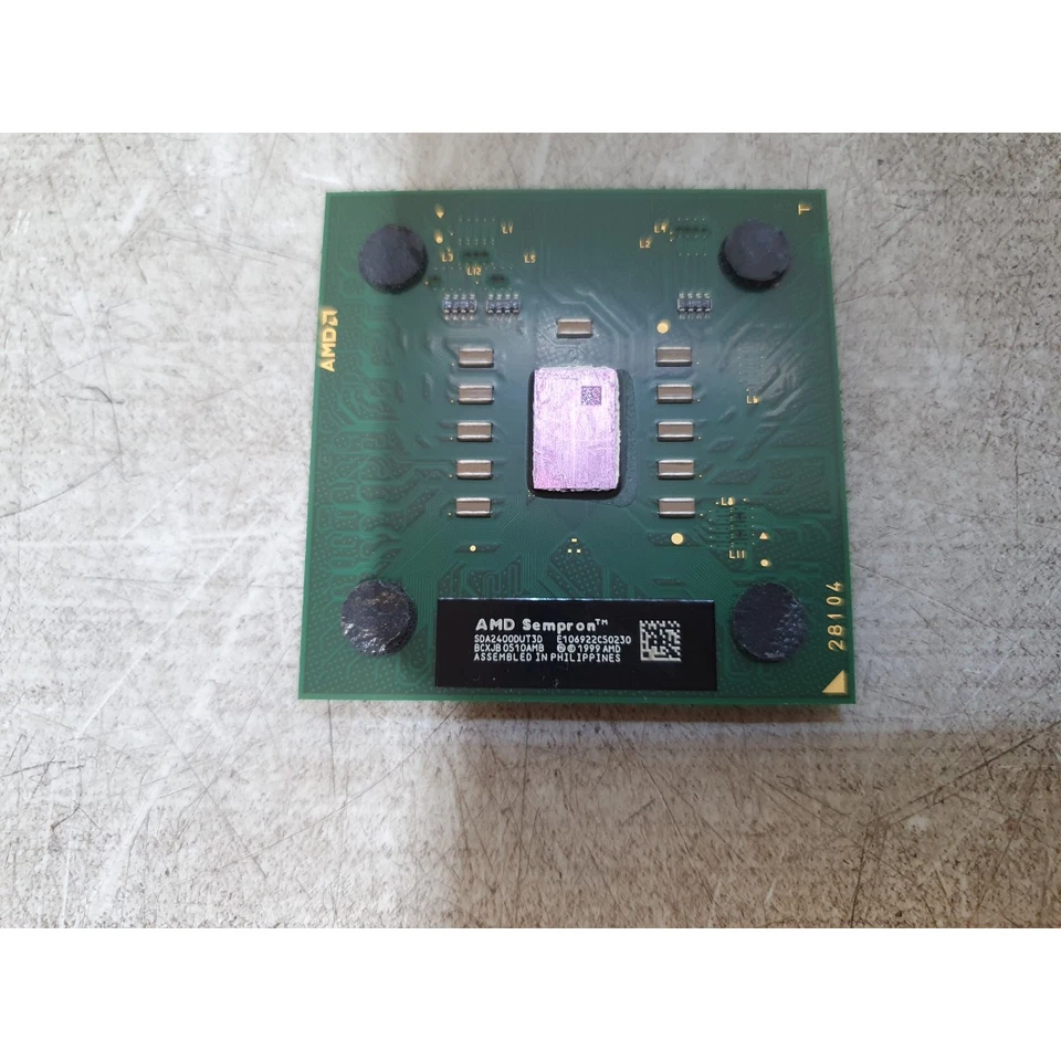 AMD Sempron 2400+ SDA2400DUT3D Desktop CPU Processor 1.67GHZ 333 MHz Socket 462 - Image 3 of 4