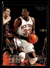 1996-97 Fleer #71 Patrick Ewing Knicks Basketball Card 1202R