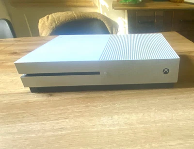 Microsoft Xbox One S
