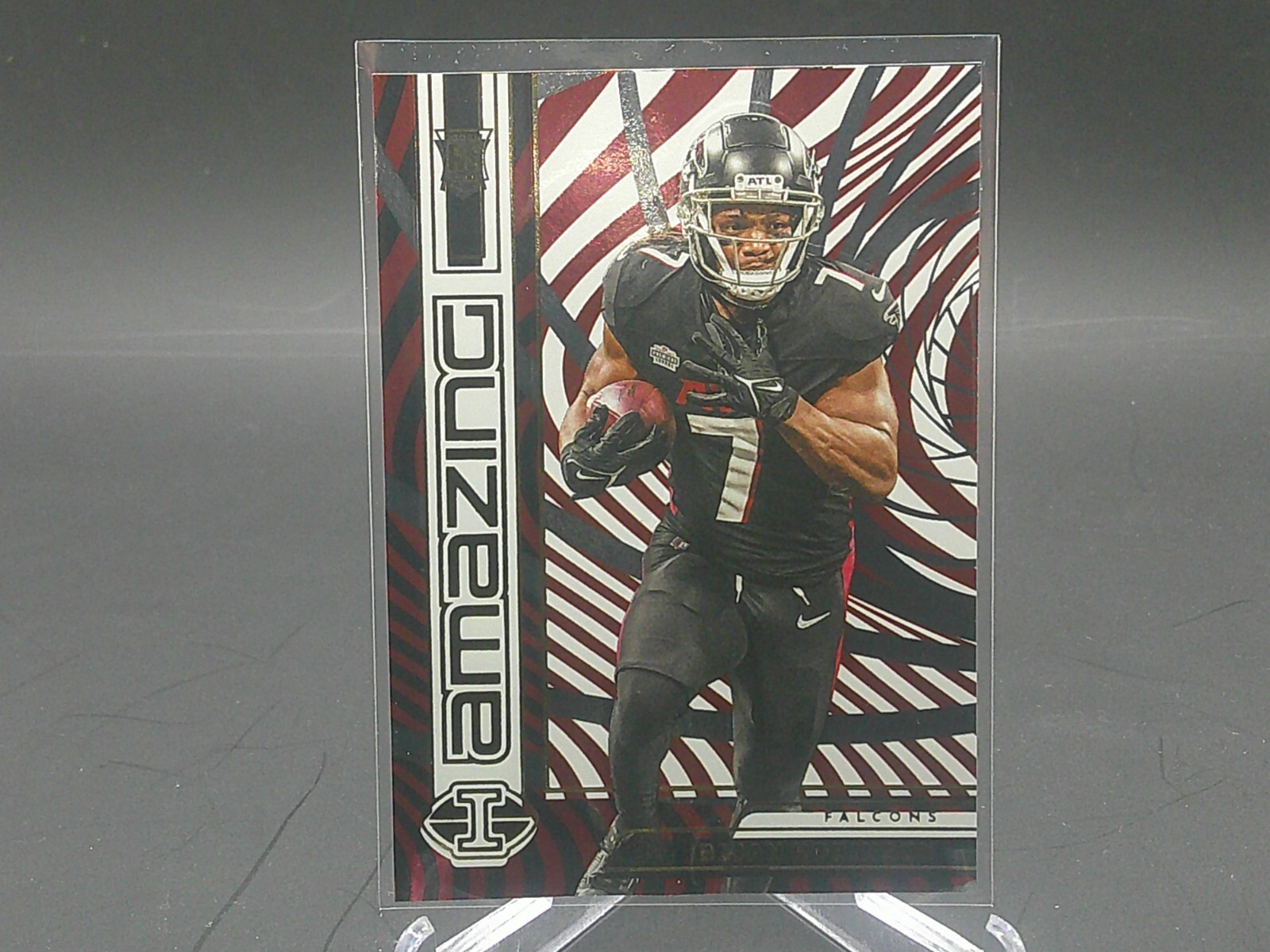 2023 Panini Illusions Bijan Robinson Amazing Insert RC #17 Atlanta Falcons