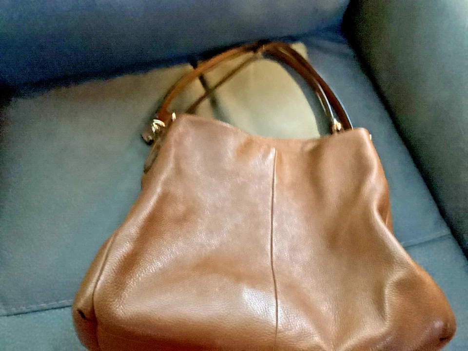 COACH MADISON PHOEBE 棕色柔软鹅卵石皮革流浪汉挎包托特包 — 第 3/4 张图片