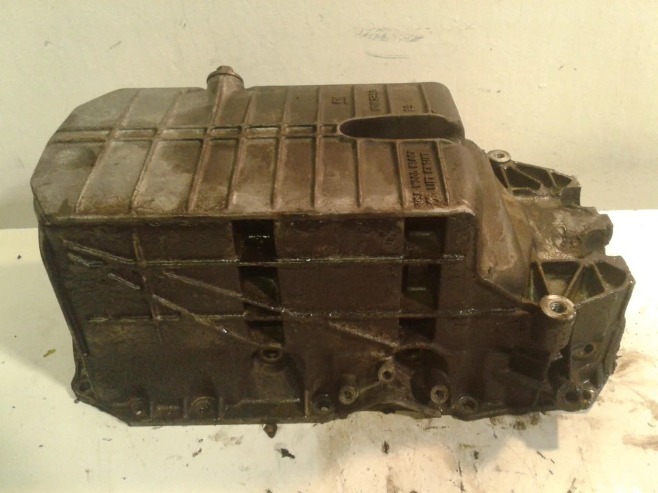 Used Engine Oil Pan fits: 1996 Oldsmobile Ciera 6-191 3.1L w/o oil level sensor Foto 3 de 4