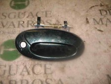 Porte avant et accessoires Hyundai LANTRA