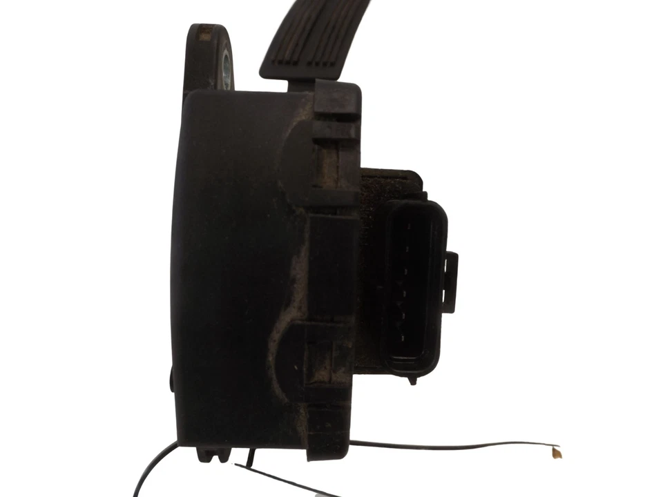 Conjunto de pedais de acelerador Dodge Ram 1500 2006-2008 usado 53032753AC FABRICANTE DE EQUIPAMENTO ORIGINAL - Imagem 3 de 4