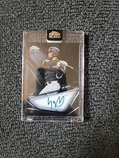 2021 Topps Chrome Black Baseball Luis Robert Base Autograph SC8412