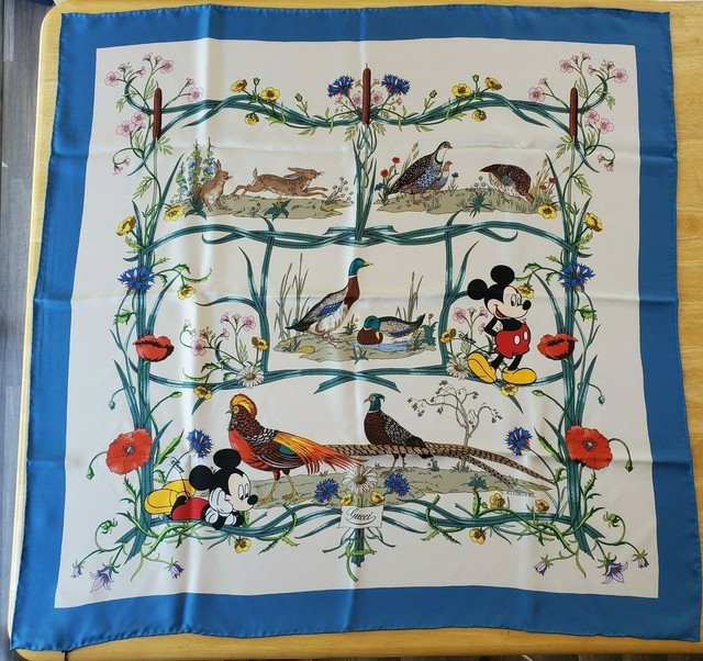 gucci mickey mouse scarf