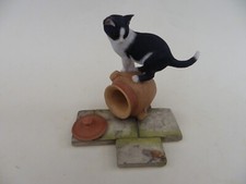 Sherratt & Simpson, Kitten Balancing on Storage Jar, 56291