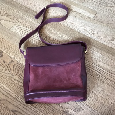 maroon shoulder bag