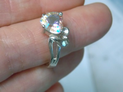 Größe 7 Ring - weißer Regenbogen Mystic Topas - 925 Sterling Silber Herz Hergestellt in den USA
