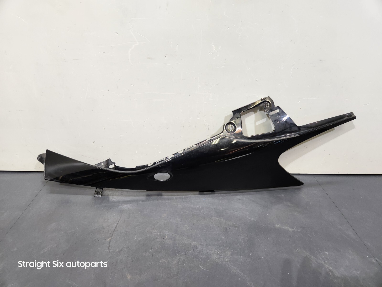 ✅ 14-20 OEM BMW i8 Rear Passenger C Pillar Quarter Trim Cover Body Panel Black 2