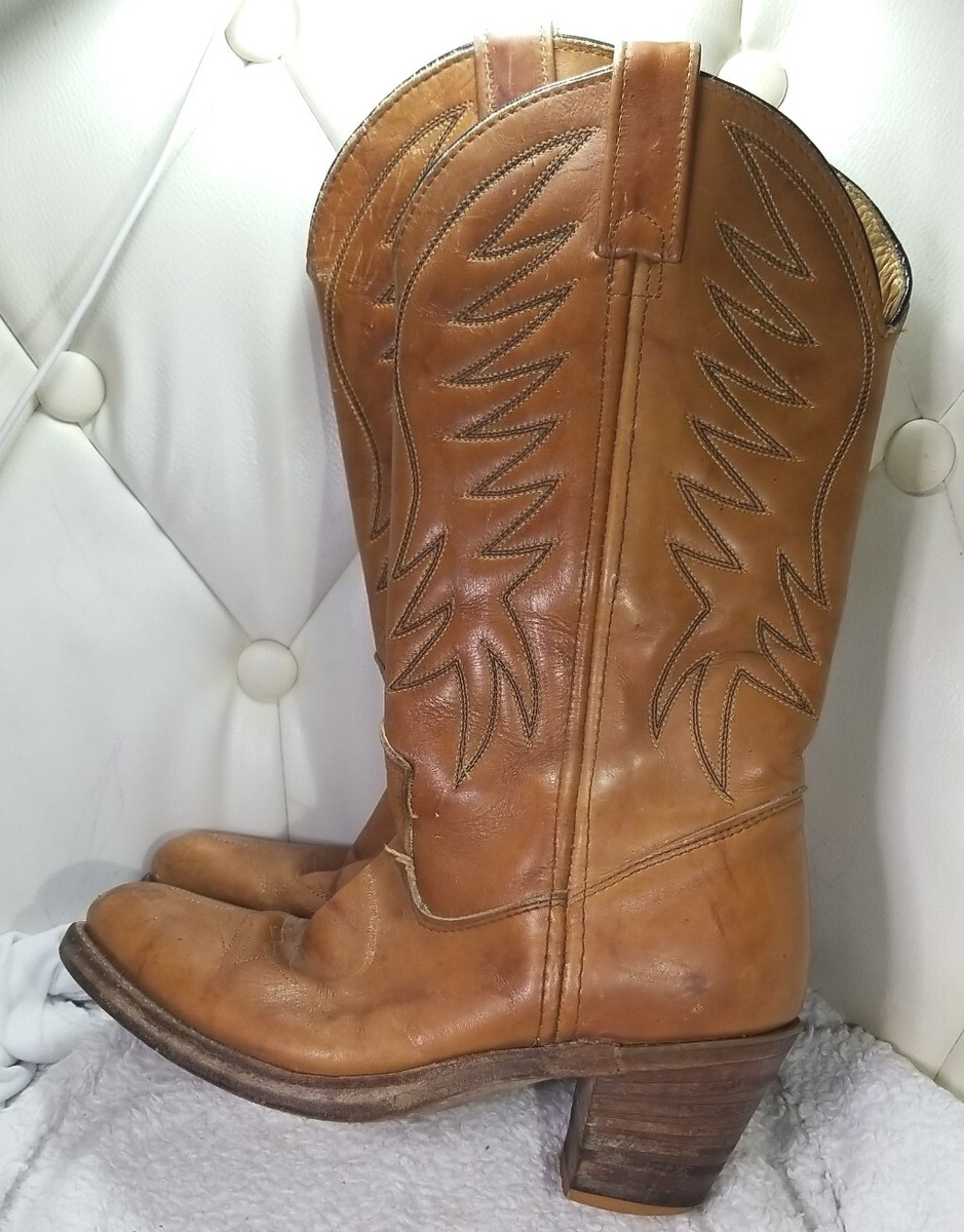 Bermans REAL LEATHER Boots. Definitely worn in size 10 Bermans Women main image 4