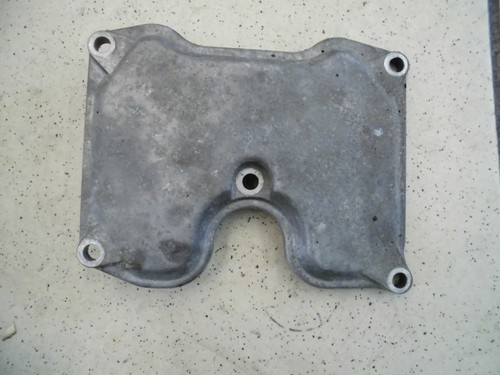 E4. Yamaha YZF 125 RE06 Ventildeckel Motordeckel