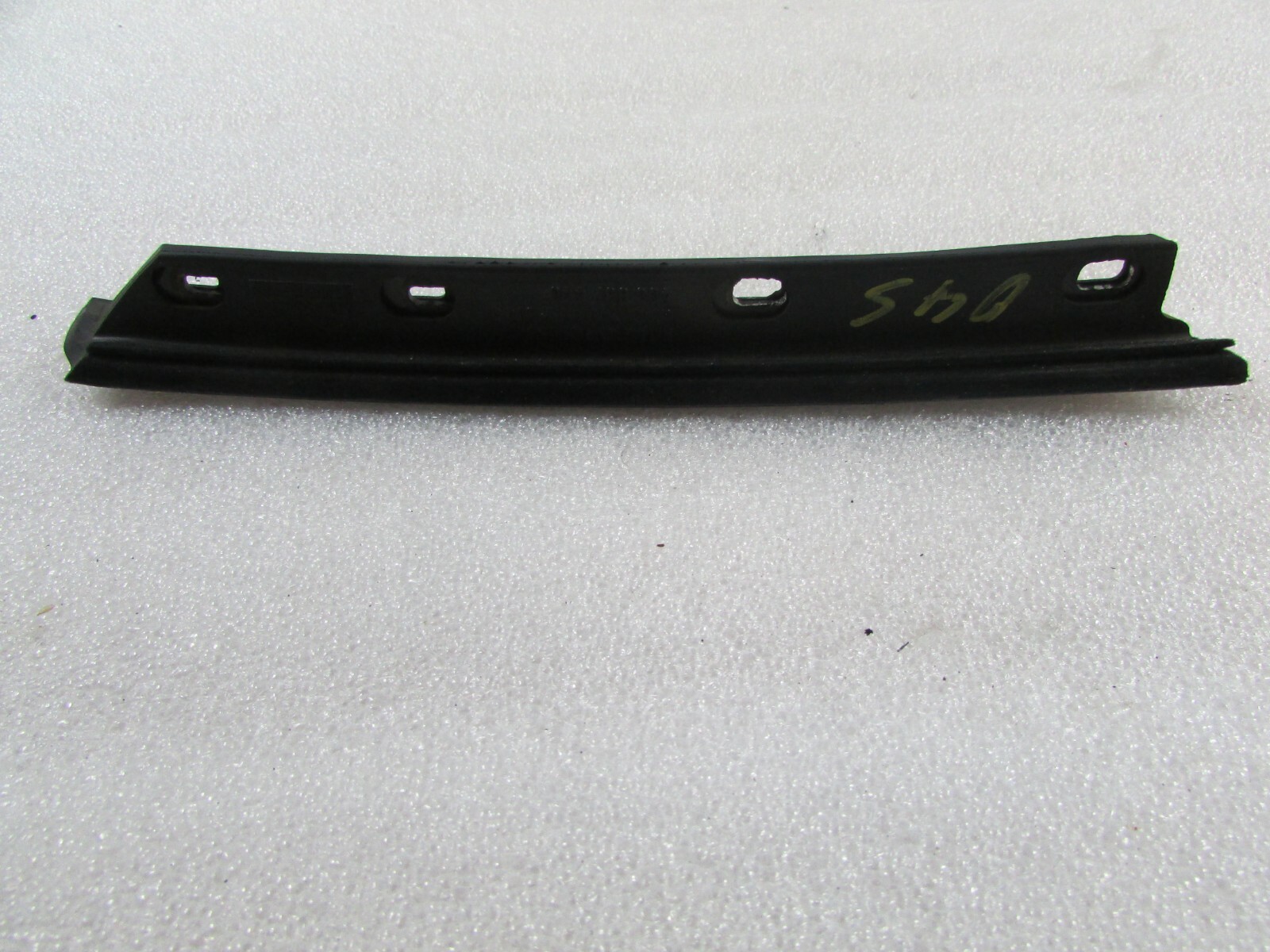 Lamborghini Gallardo, RH, Right Window Guide, Used, P/N 400837440