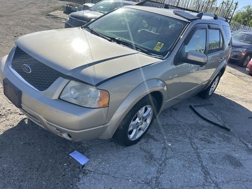 (LOCAL PICKUP ONLY) Hood Fits 05-07 FREESTYLE 592668