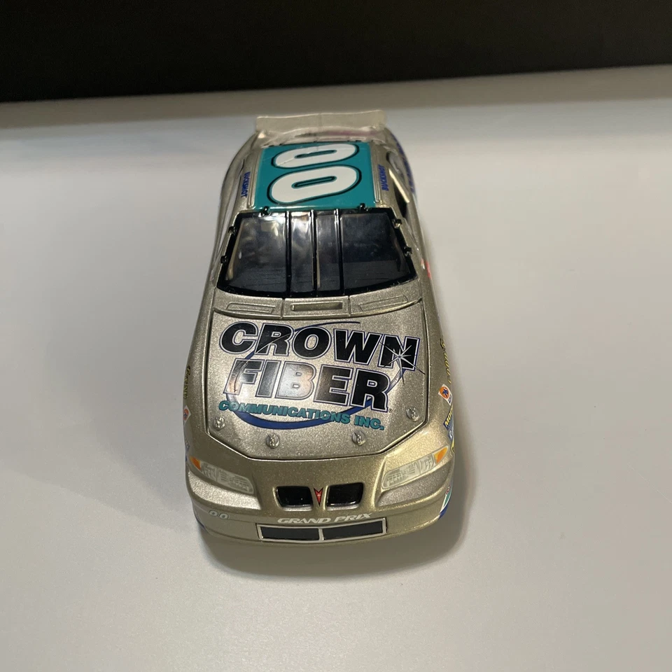 Action 1/24 Scale W249930407 - Pontiac 1999 NASCAR #00 Buckshot Jones - Image 4 of 4