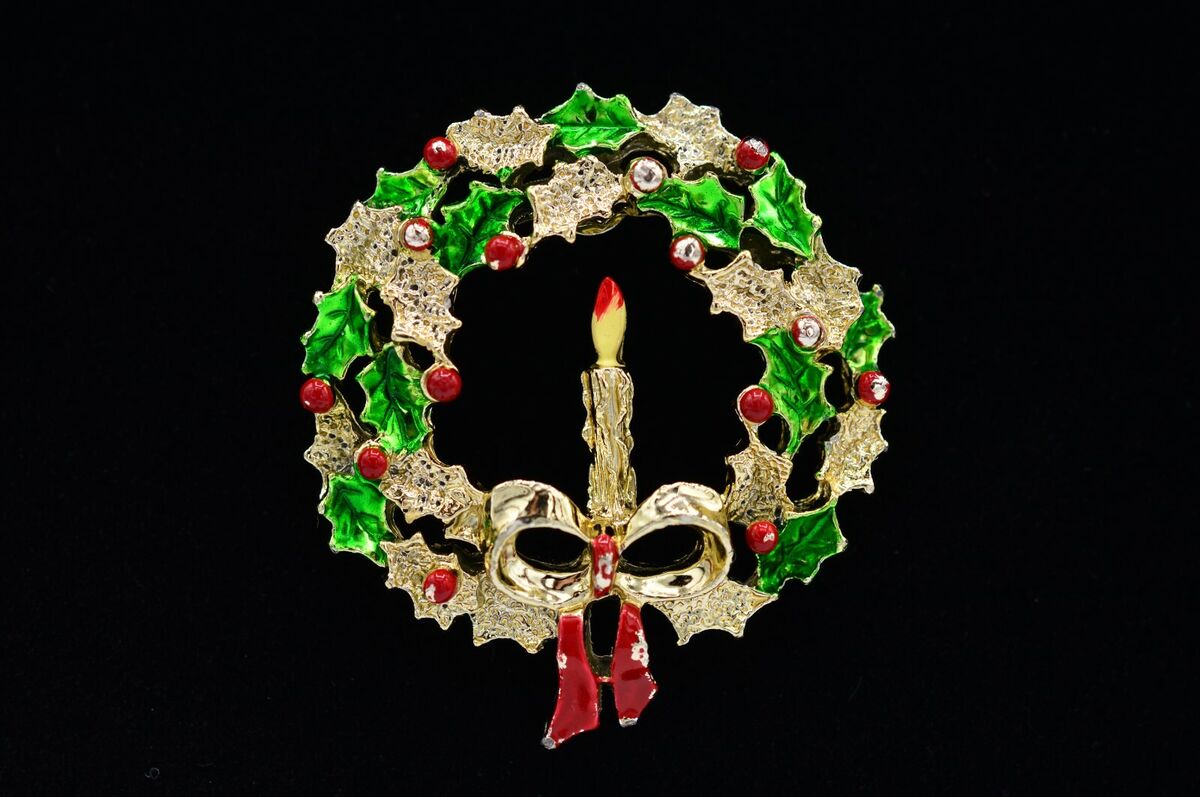 Gerry's Vintage Wreath Pin Brooch Christmas Candle Holiday Gerry's Vintage Wreath Pin Brooch Christmas Candle Holiday