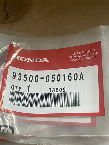 Honda OEM #93500-050160A Pan Screw 5x16 New Quantity 8 - Picture 2 of 3