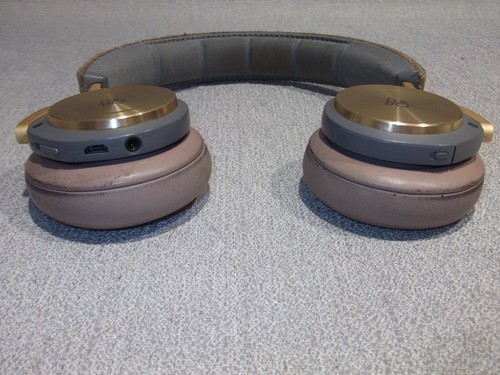 Bang and Olufsen B&O Beoplay H8 Wireless On Ear Headphones With Noise Cancelling - Picture 8 of 12