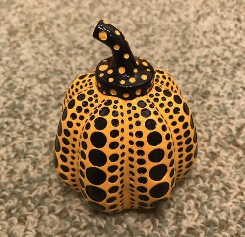 Yayoi Kusama "YELLOW PUMPKIN" Pumpkin Object Paper holder - Picture 2 of 5