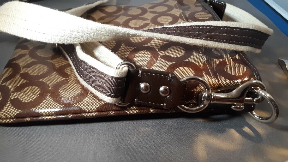 Coach Cross Body Bag Genuine BROWN 7-1/2 Coach Cross Body Bag Genuine BROWN 7-1/2