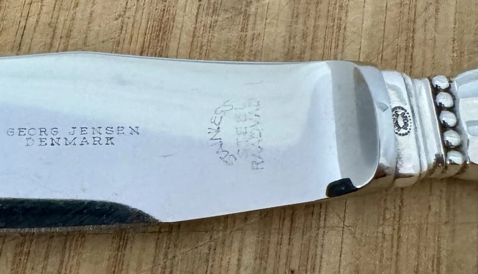CUCHILLO(S) DE CENA GEORG JENSEN PATRÓN BELLOTA ESTERLINA 9" MANGO LARGO Foto 4 de 4