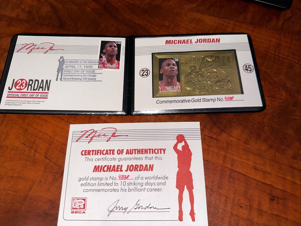 MICHAEL JORDAN COMMEMORATIVE GOLD STAMP IN WALLET 23K 1996 Chicago