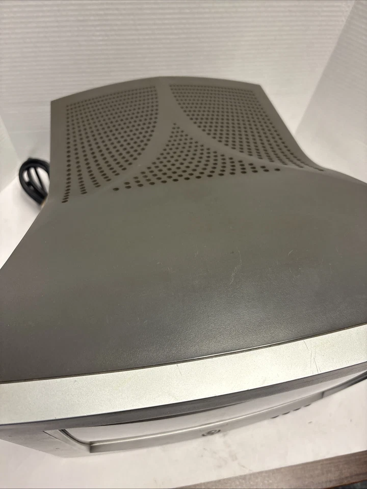 eMachines 572N 14-inch CRT Monitor eView  Computer Retro Gaming - Image 2 of 2