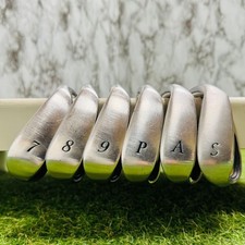 XXIO Set di ferri destrimani XXIO 10 PRIME 7-9,P,A,S Graphite Shaft Flex R2