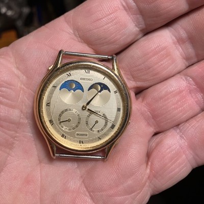 VINTAGE MEN'S SUN MOON PHASE QUARTZ WATCH