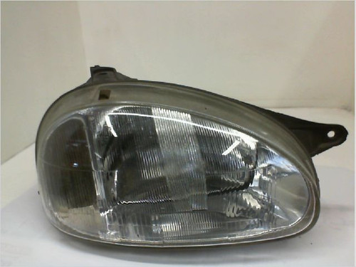 Phare droit occasion OPEL CORSA II Phase 2 - 1.0i 12v 55ch - Photo 1/4