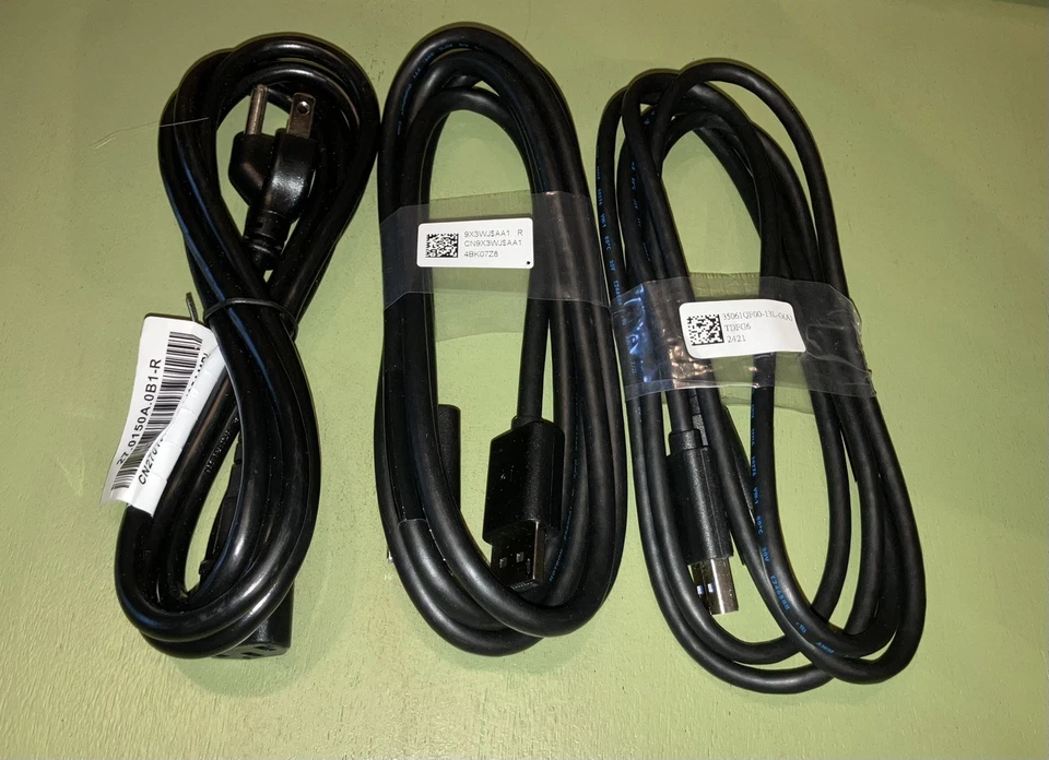 Dell P1917s Professional Monitor W/ Stand 19" LED w/4-Port USB 3.0 HDMI VGA DP - Image 4 of 4