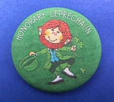 Hallmark BUTTON PIN St Patrick Vintage LEPRECHAUN HONORARY IRISH Holiday FABRIC